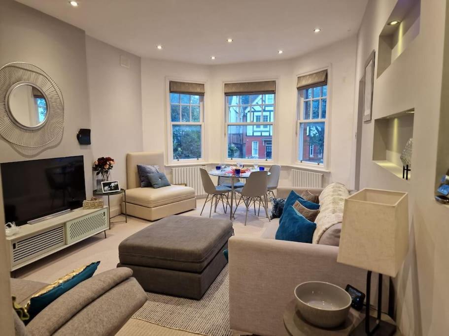 Apartament Quintessentially 'london' Flat *